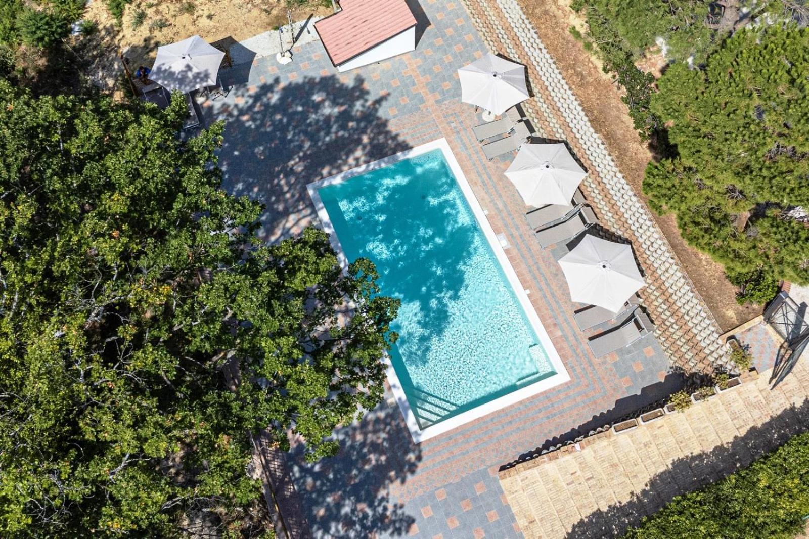Villa Lucilla - B&B Rooms And Pool Потенца Пичена Екстериор снимка